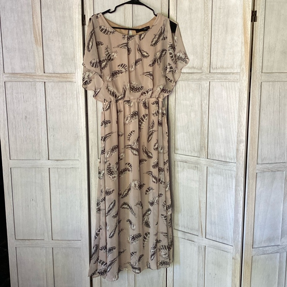 Anthropologie Sugar Lips Tan Feather Pattern Dress